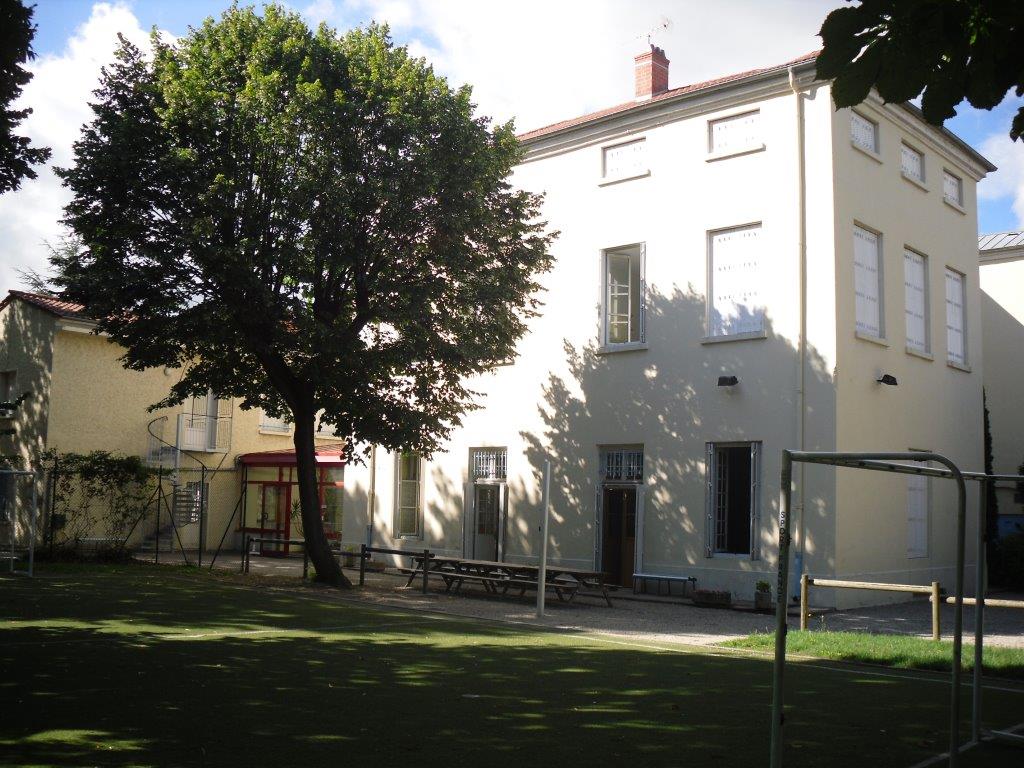 Claire Demeure Exterieur