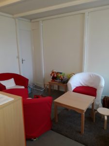 SAEE-Petite-Enfance-Photo-salle-familles-225x300